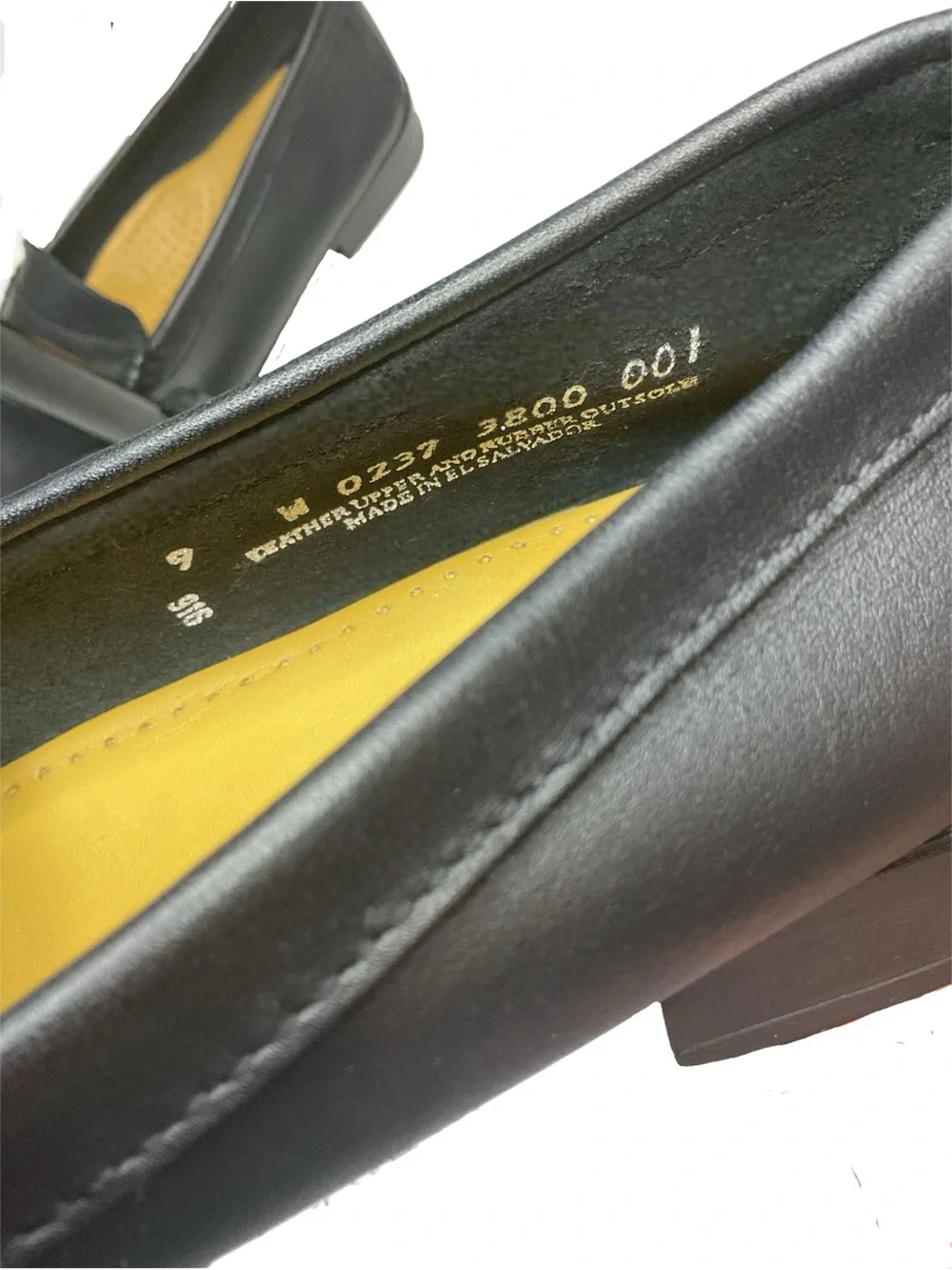 VTG G.H. Bass & Co. Penny Loafers Black Women's 9 W Wide Leather Style 3800-001
